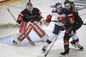 10024192_germany_hockey_01414-640x420.jpg