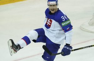 10025084_latvia_ice_hockey_worlds_38618-4ee3c3d1228f4e958009ca3bedb2add3-640x420.jpg