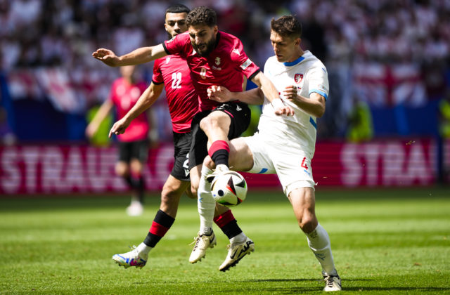 10028381_euro_2024_soccer_georgia_czech_republic_96089-640x420.jpg