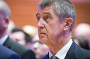 10034941_babis-640x420.jpg