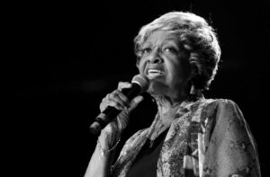 10035598_obit_cissy_houston_72172-640x420.jpg