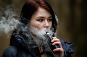 10040907_vaping-640x420.jpg