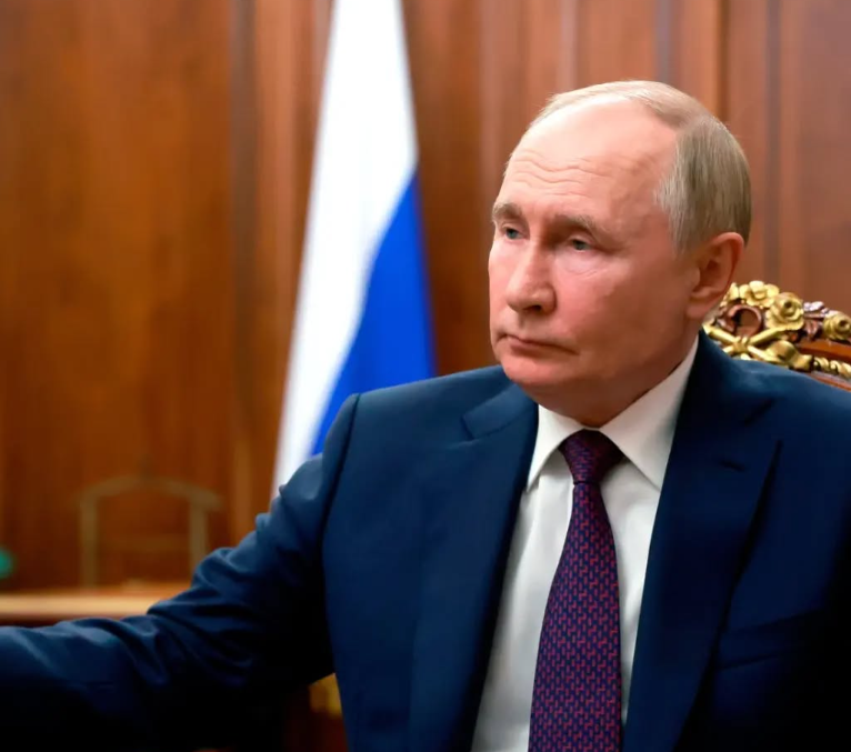 Historik bije na poplach. Plán Ruska môže zmeniť budúcnosť Európy. V týchto troch fázach ju chce Putin zničiť! 2 image 34