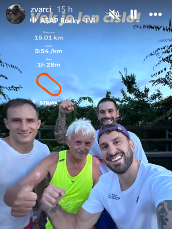 Už aj on? Televízny ženích Rasťo prekvapil fotkou s politikom. A nie s hocijakým – ide o bývalého premiéra Slovenska! 2 image 15