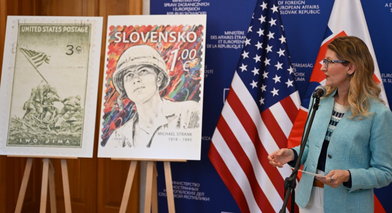 Fico neprišiel za Trumpom s prázdnymi rukami. Doniesol mu prekvapivý dar. Veľká pocta nášmu rodákovi 4 image 24