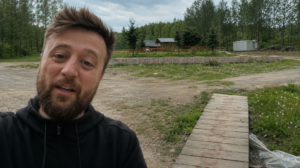 Odíď satan a Bože, pomôž! Areál, kde sa má uskutočniť známy hudobný festival, poškodili vandali 4 ChatGPT Image 11. 5. 2026 16 35 14