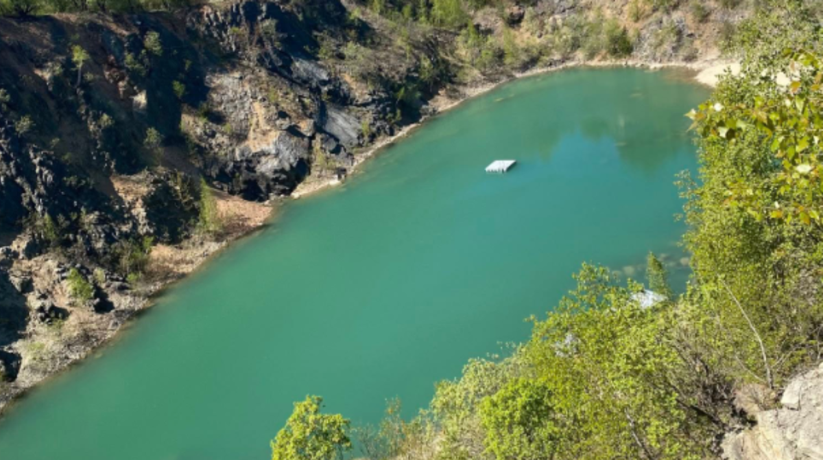 Slovenské Plitvické jazerá sa menia. Z lomu robia atrakciu. TOTO sa mení! 1 polotno 2026 05 17T173533.412