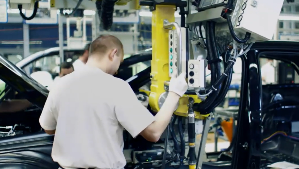 Aktuálne: Bratislavský závod Volkswagen Slovakia pozastaví výrobu. Toto je dôvod! 2 Snimka obrazovky 2026 07 18 110113