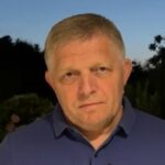 Robert Fico sa obul do opozície a médií. Reaguje na sériu dopravných nehôd. Tvrdí, že pri politikoch PS je ticho ako v kostole! 5 polotno 22
