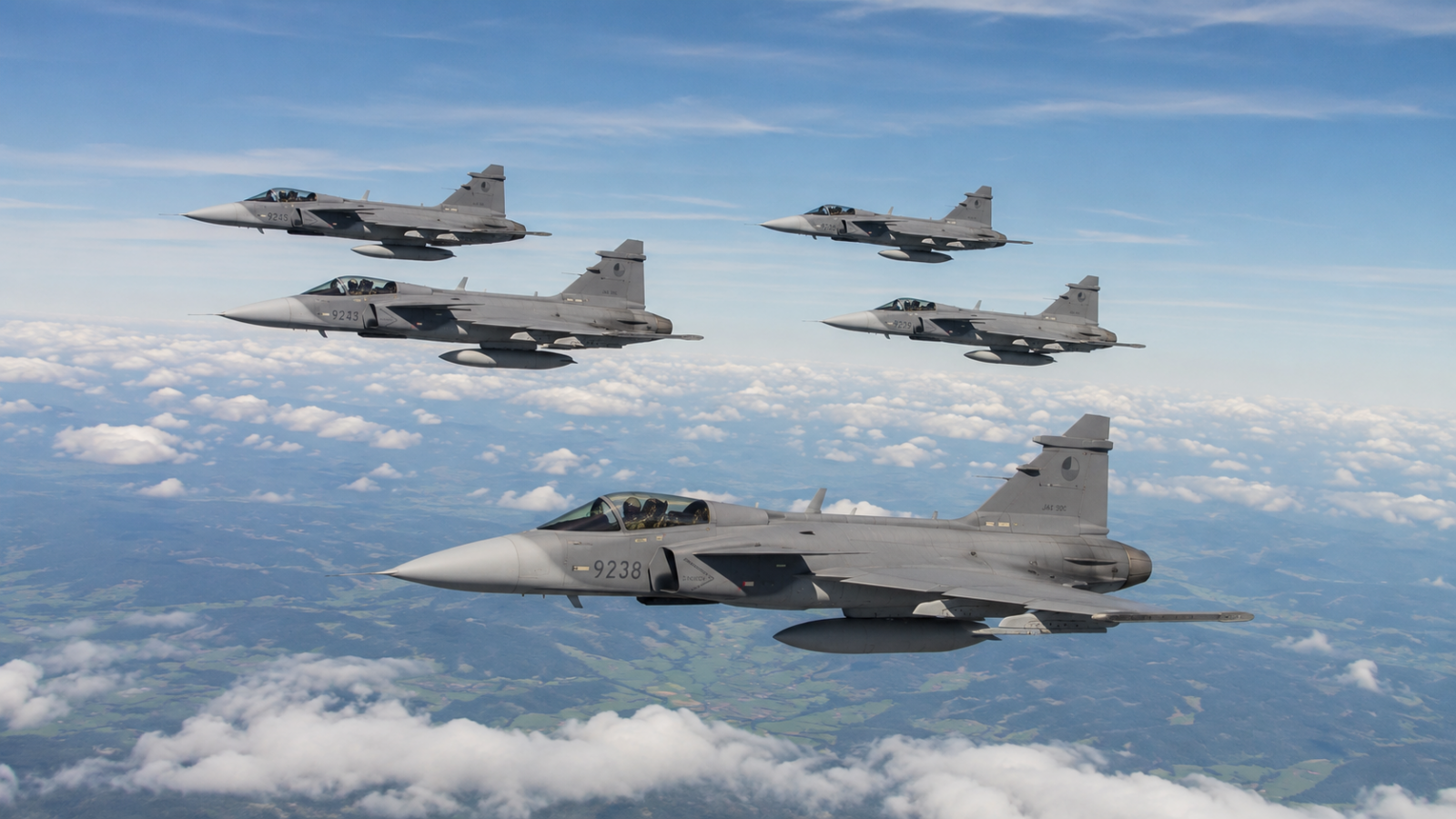 POPLACH nad Slovenskom! Do vzduchu vyštartovali české Gripeny. V Poľsku dokonca zatvárali letiská! 1 ChatGPT Image 26. 8. 2026 13 20 03